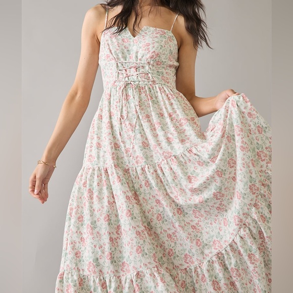 Francesca's Collections Floral Tiered Maxi Sundress NWT - Picture 8 of 11
